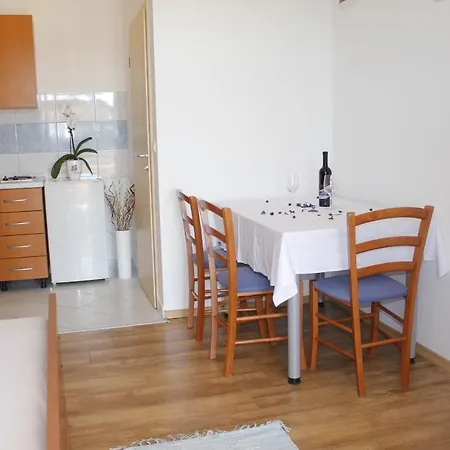 Mediterraneo - With Own Parking Space 아파트 프리블라카