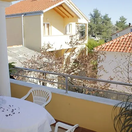 Apartament Mediterraneo - With Own Parking Space Privlaka (Zadar)