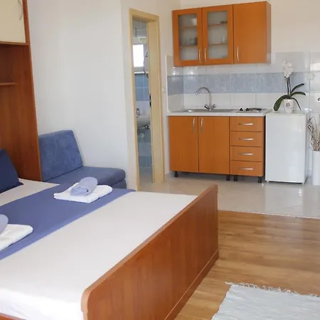 Mediterraneo - With Own Parking Space *