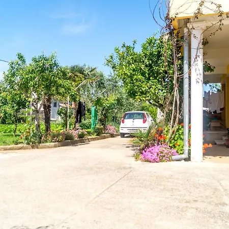Mediterraneo - With Own Parking Space Apartament *